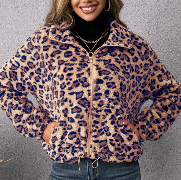 Willow Leopard Drawstring Jacket - Picture 7 of 8